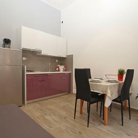 Apartments Oriana 898 พูลา ภายนอก รูปภาพ