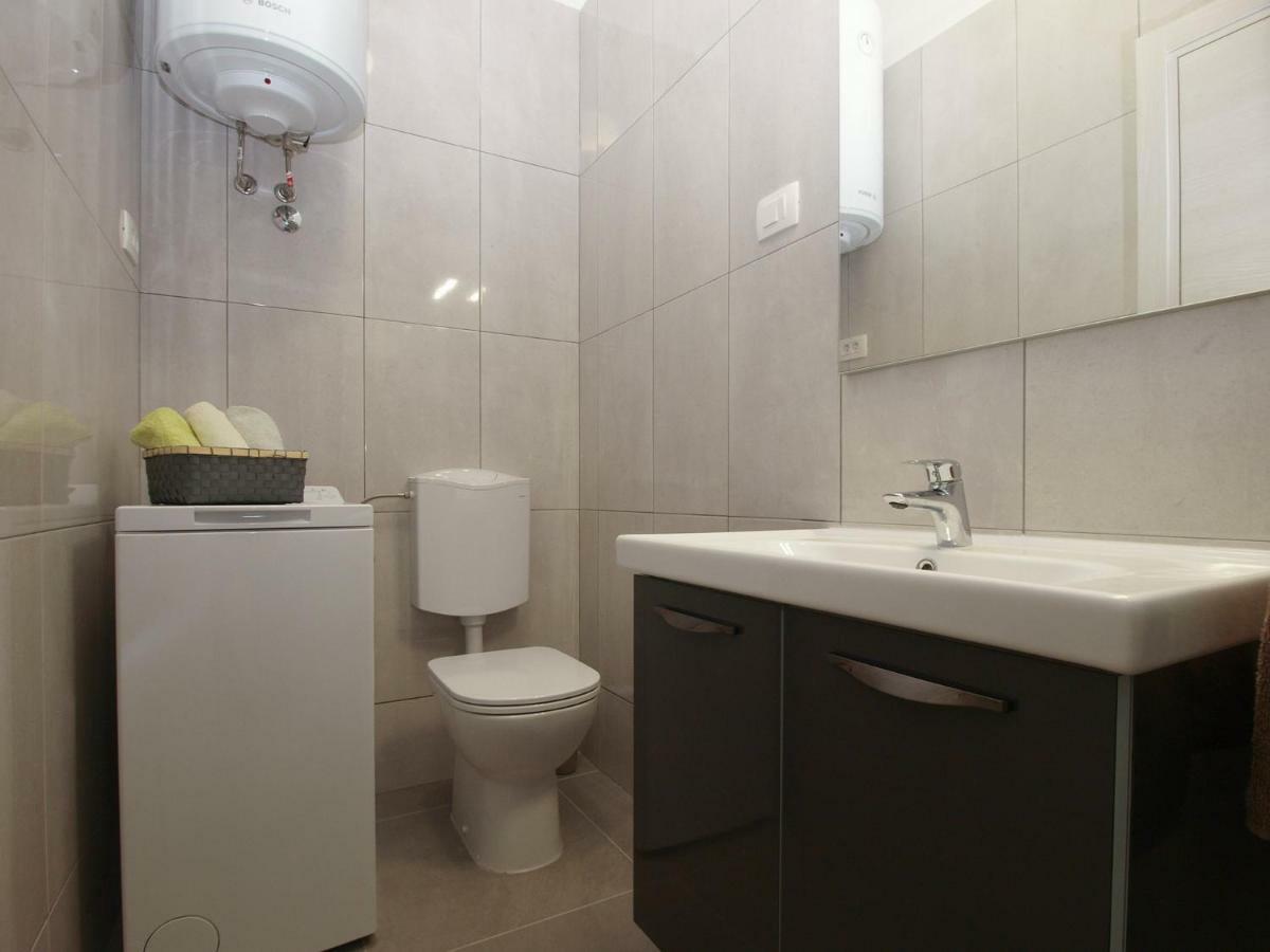 Apartments Oriana 898 พูลา ภายนอก รูปภาพ