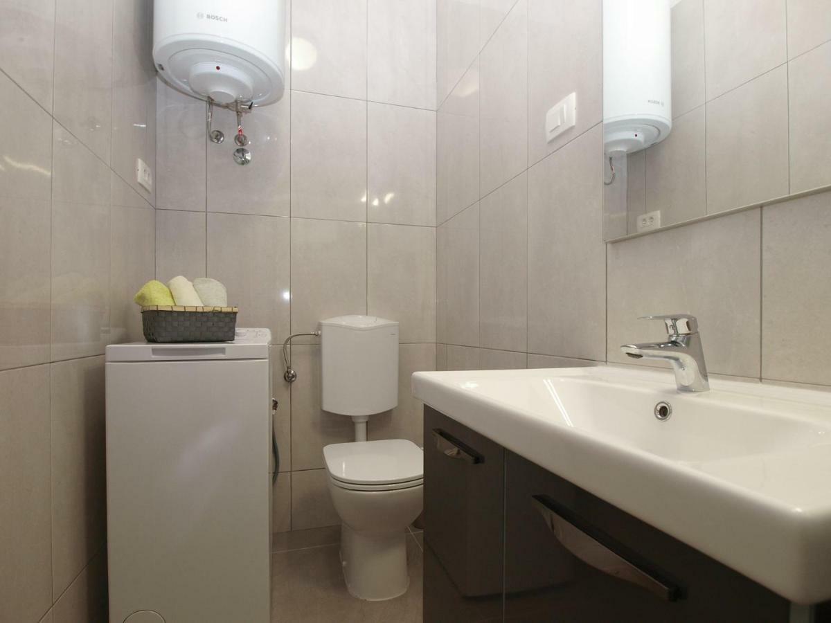 Apartments Oriana 898 พูลา ภายนอก รูปภาพ